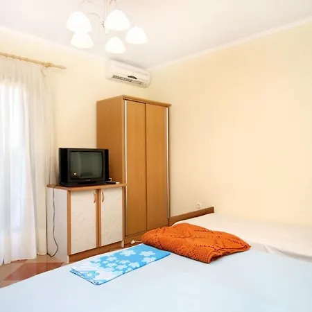 Apartman Apartments By The Sea Sucuraj, Hvar - 6732