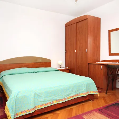 Apartman Apartments By The Sea Sucuraj, Hvar - 6732 Sucuraj