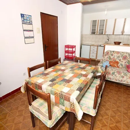 Apartments By The Sea Sucuraj, Hvar - 6732 Apartman Sucuraj